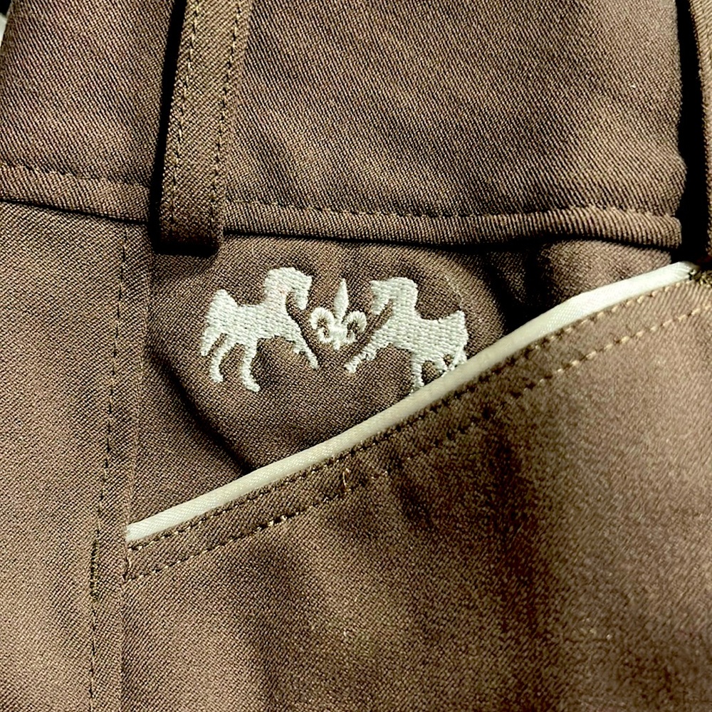 NWT, Lava Brown, Size 24, Equine Couture Brittni Knee Patch Breeches